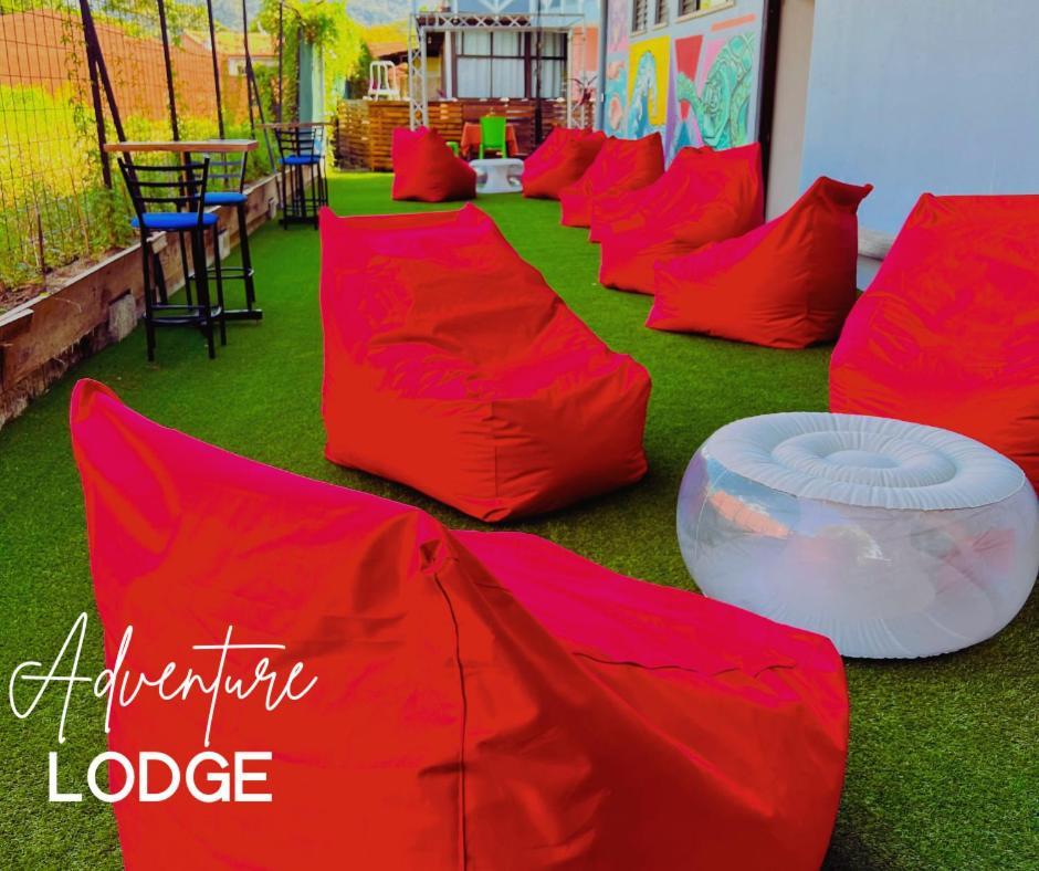 Hotel Adventure Lodge Хако Экстерьер фото