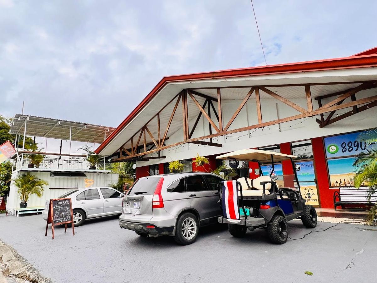 Hotel Adventure Lodge Хако Экстерьер фото