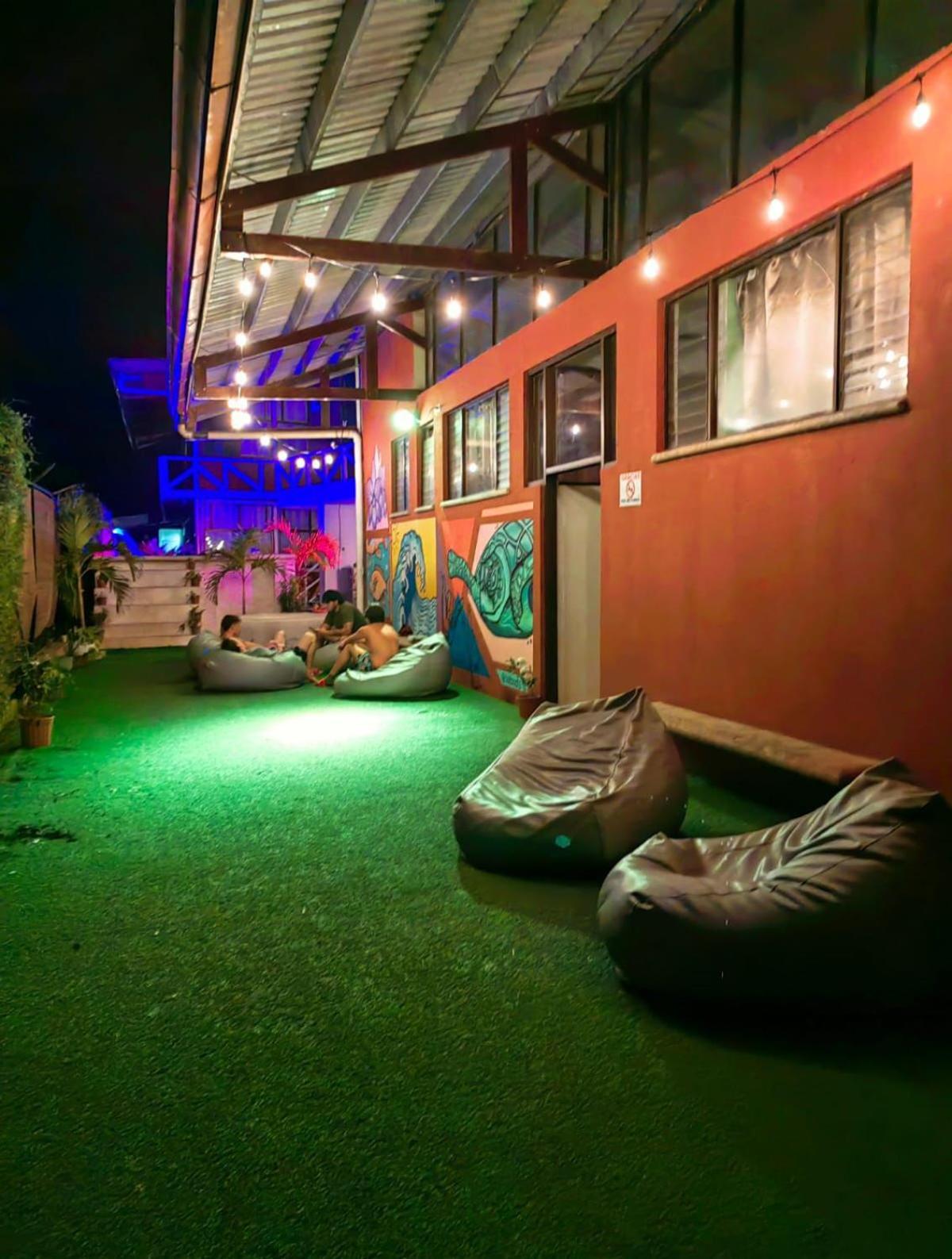 Hotel Adventure Lodge Хако Экстерьер фото